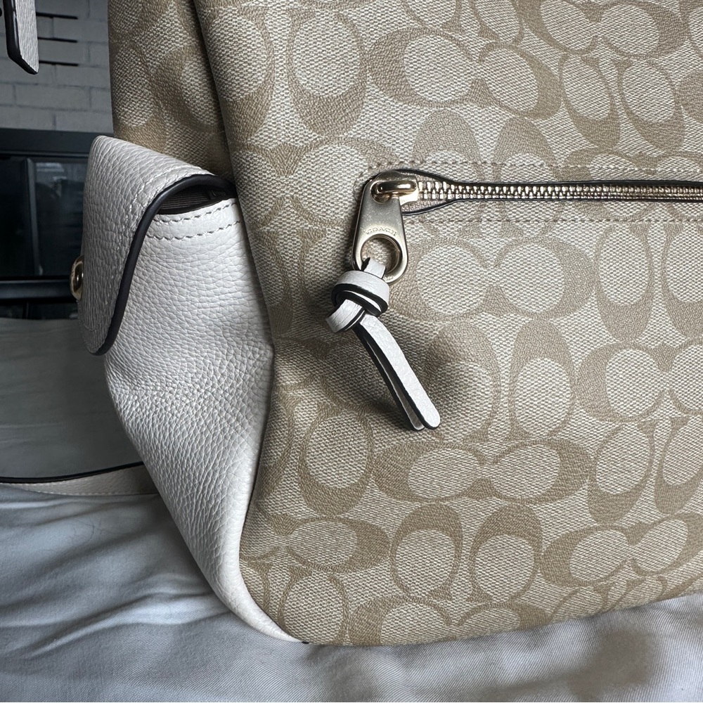 Coach Tan and Cream Pennie Shoulder Bag - Picture 3 of 10
